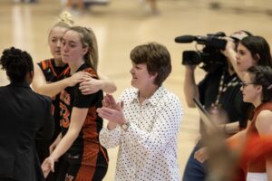 Athletics Women's basketball