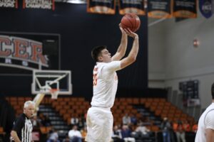 ATHLETICS men's basketball