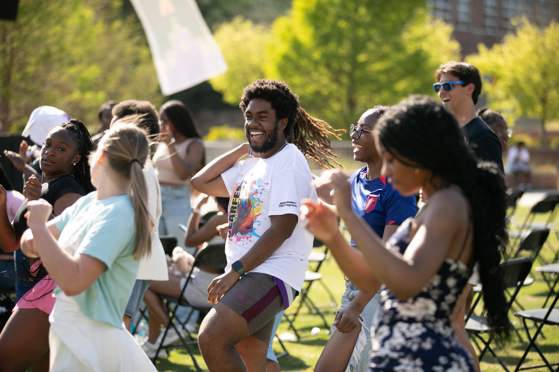 Students dancing during BearFest 2025 on Cruz Plaza.